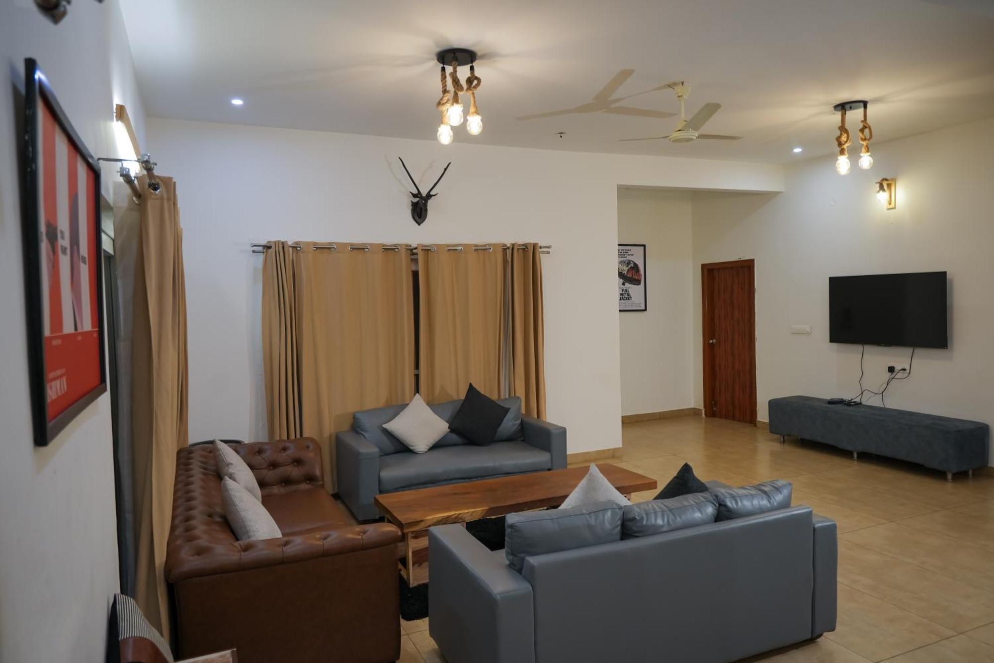 Happy Retreats - Kai Hotell Chik Ballāpur Exteriör bild