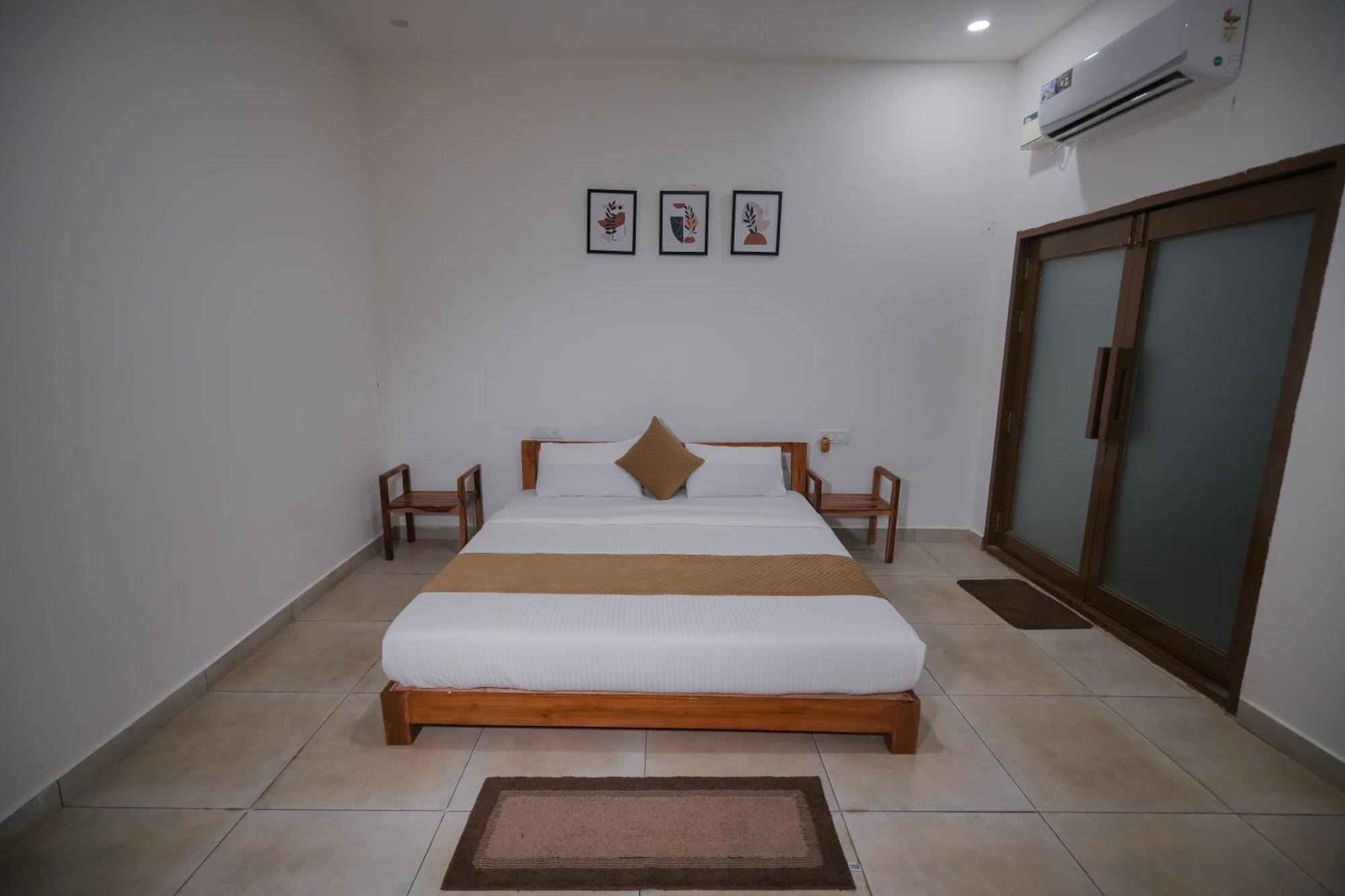 Happy Retreats - Kai Hotell Chik Ballāpur Exteriör bild
