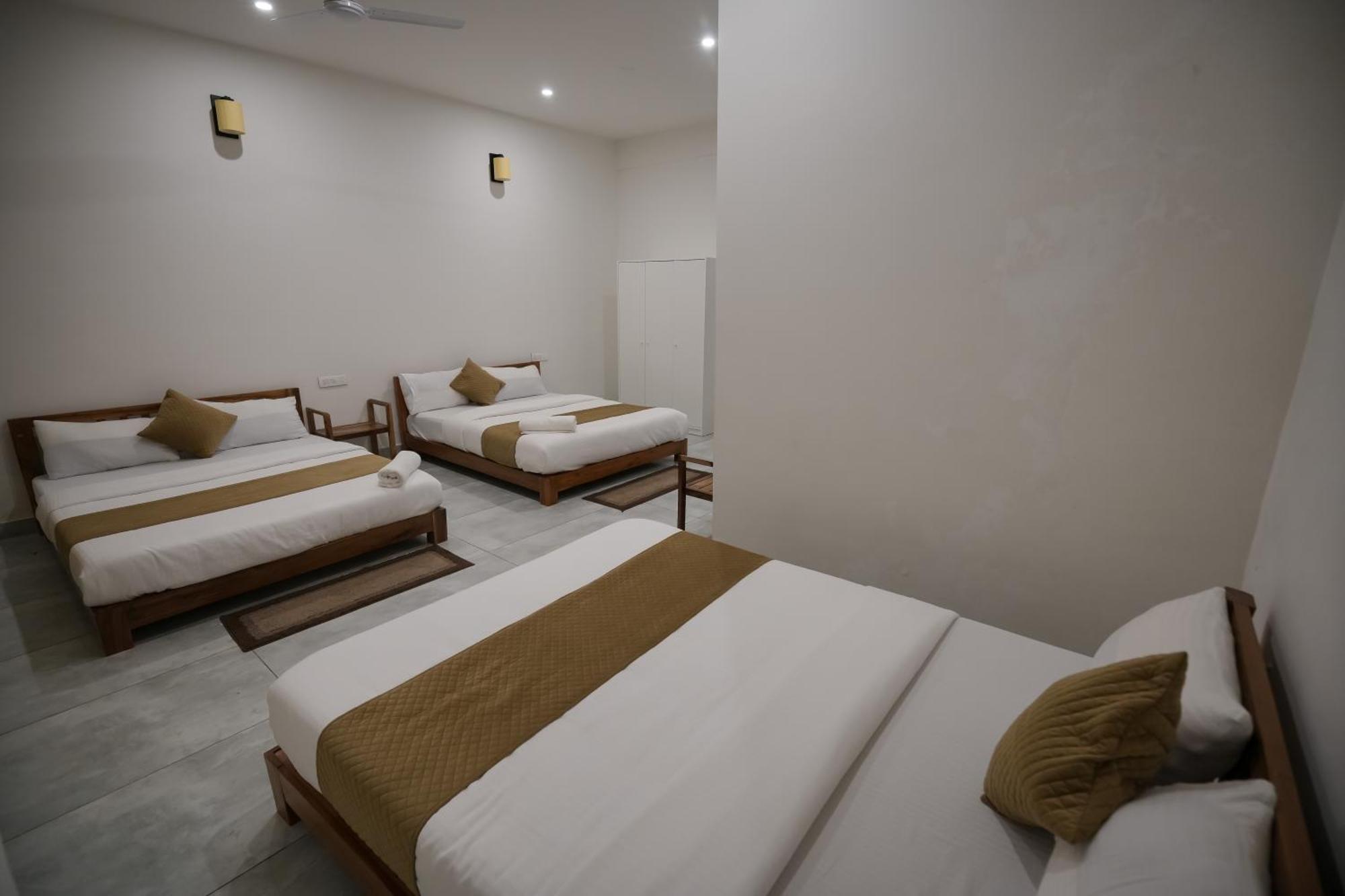 Happy Retreats - Kai Hotell Chik Ballāpur Exteriör bild